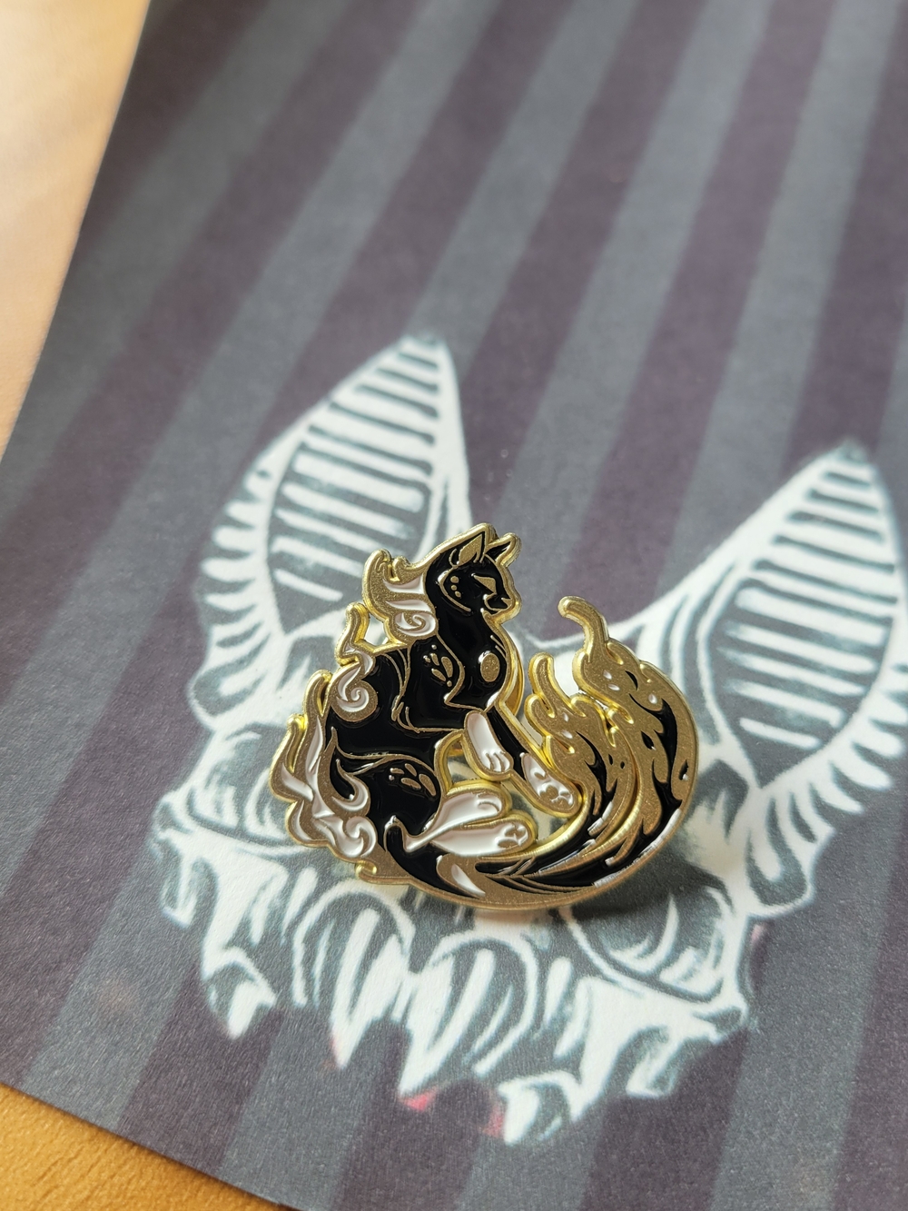 💀NEW💀Gold & Black Fox Enamel Pin
